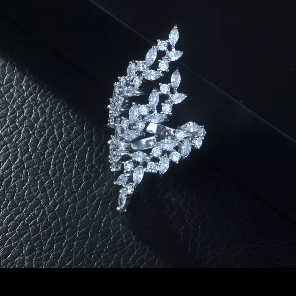 Adjustable Ring